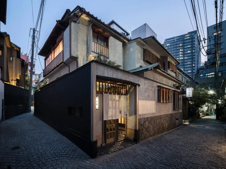 Trunk House, room design in Tokyo 